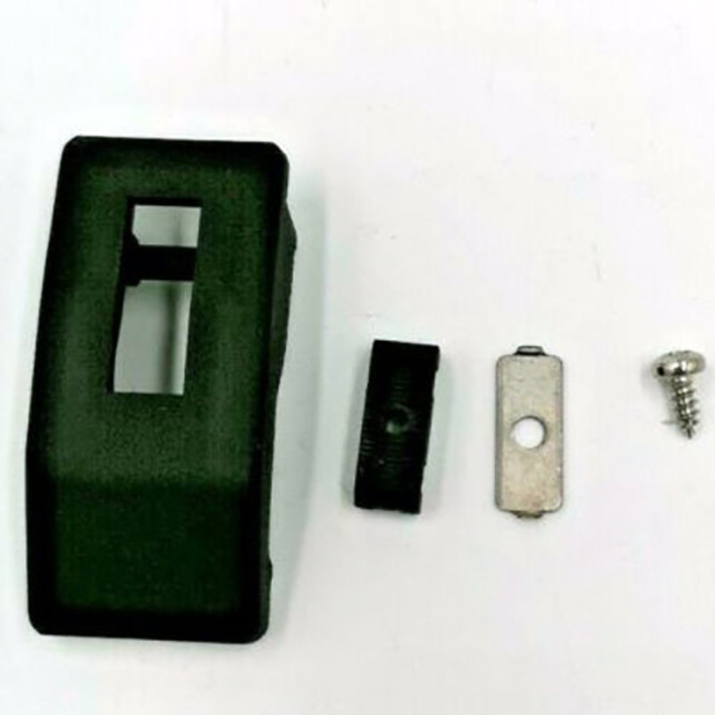 Yamaha Outboard F4hp 4 stroke cowling cover clip 6L5-42647-00