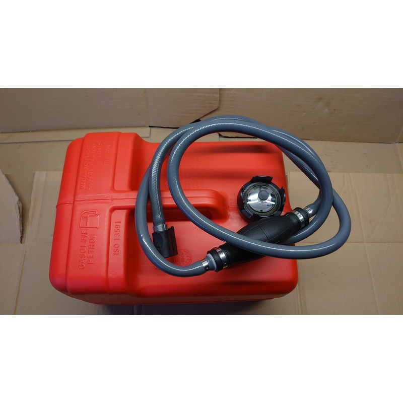 Plastic Fuel Tank for Tohatsu Outboard  with Gauge 11.3 Ltr  incl Fuel Line Engine Boat