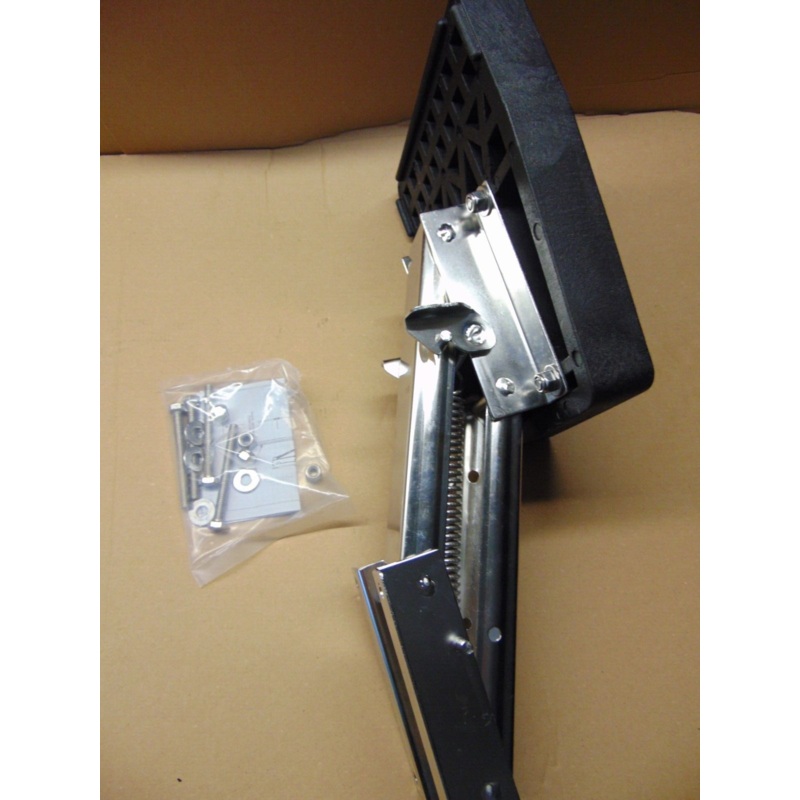 OUTBOARD AUXILIARY BRACKET ADJUSTABLE INC BOLTS UP TO 5HP 2 ST AND 3.5HP 4 ST