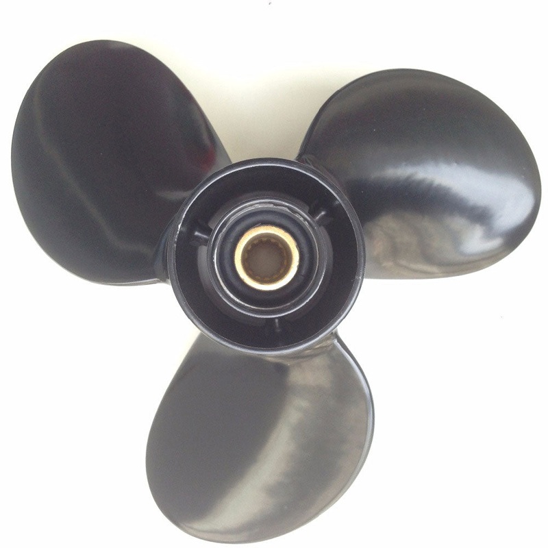Propeller for Suzuki Outboard 8 9.9 15 20 hp 10 splines 9 1/4 x 8 pitch 8