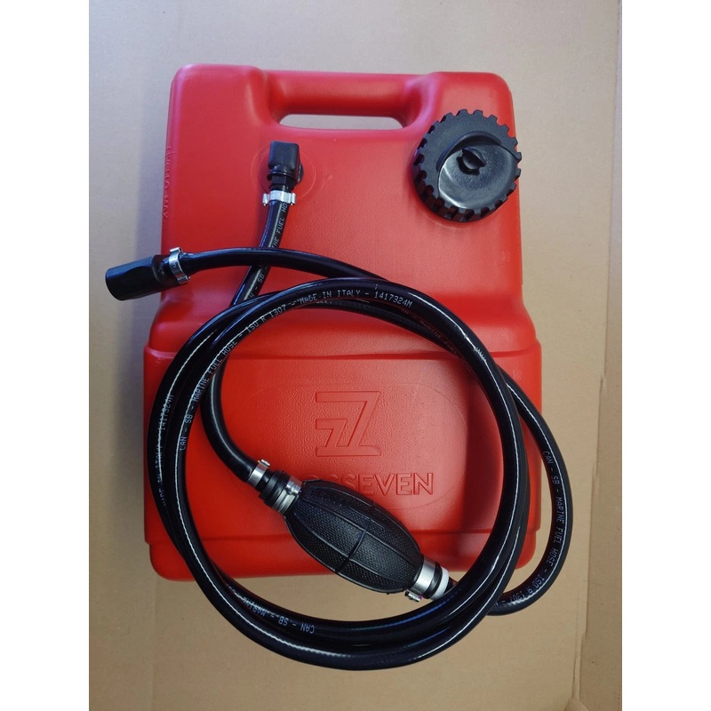 Fuel tank for Honda outboard engine 12L including fuel line with primer bulb